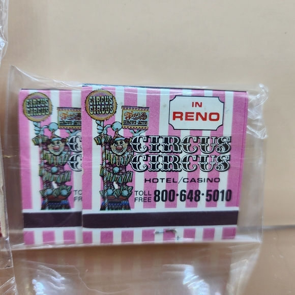 Vintage Matchbooks Lot Hotel Motel Matches Holiday Inn Circus - Picture 8 of 9